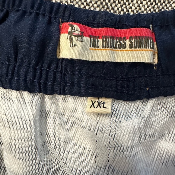 Men’s XXL Swim Trunks - Picture 2 of 5